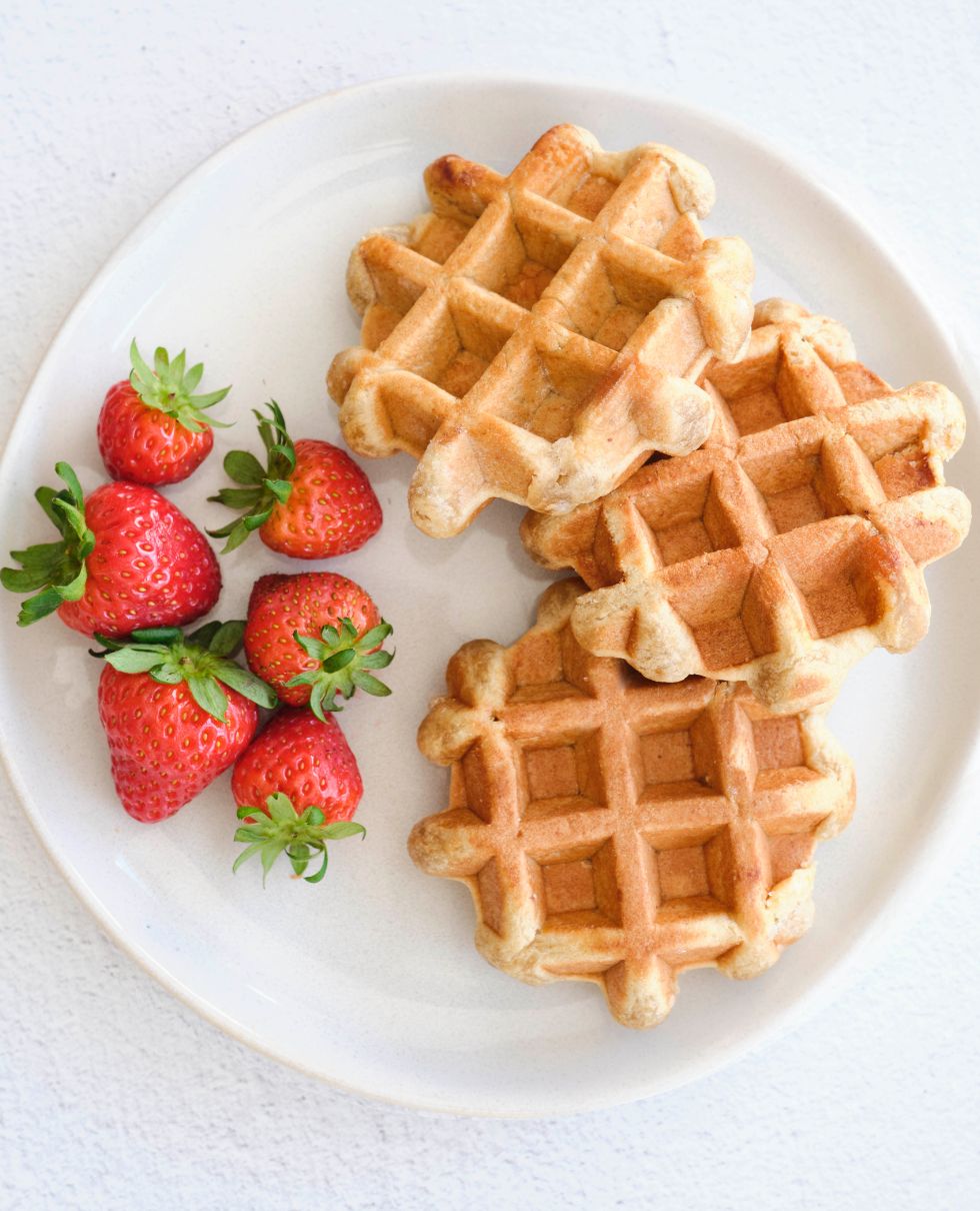 S721ST_BelgianStrawberryWaffleIW_980x1210_NEW